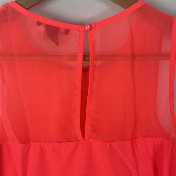 ✨3/$25✨ H&M Neon Pink Tank Top - S - Picture 7 of 7